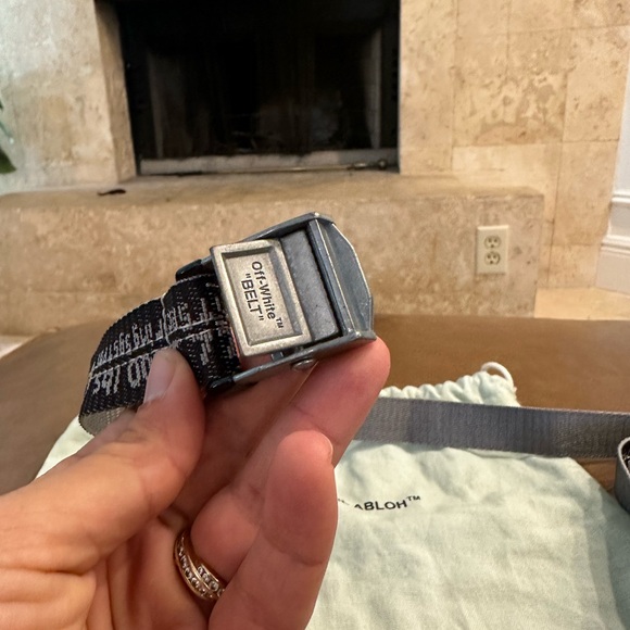 Off-white Virgil abloh belt (2) selling the pair - Picture 5 of 7